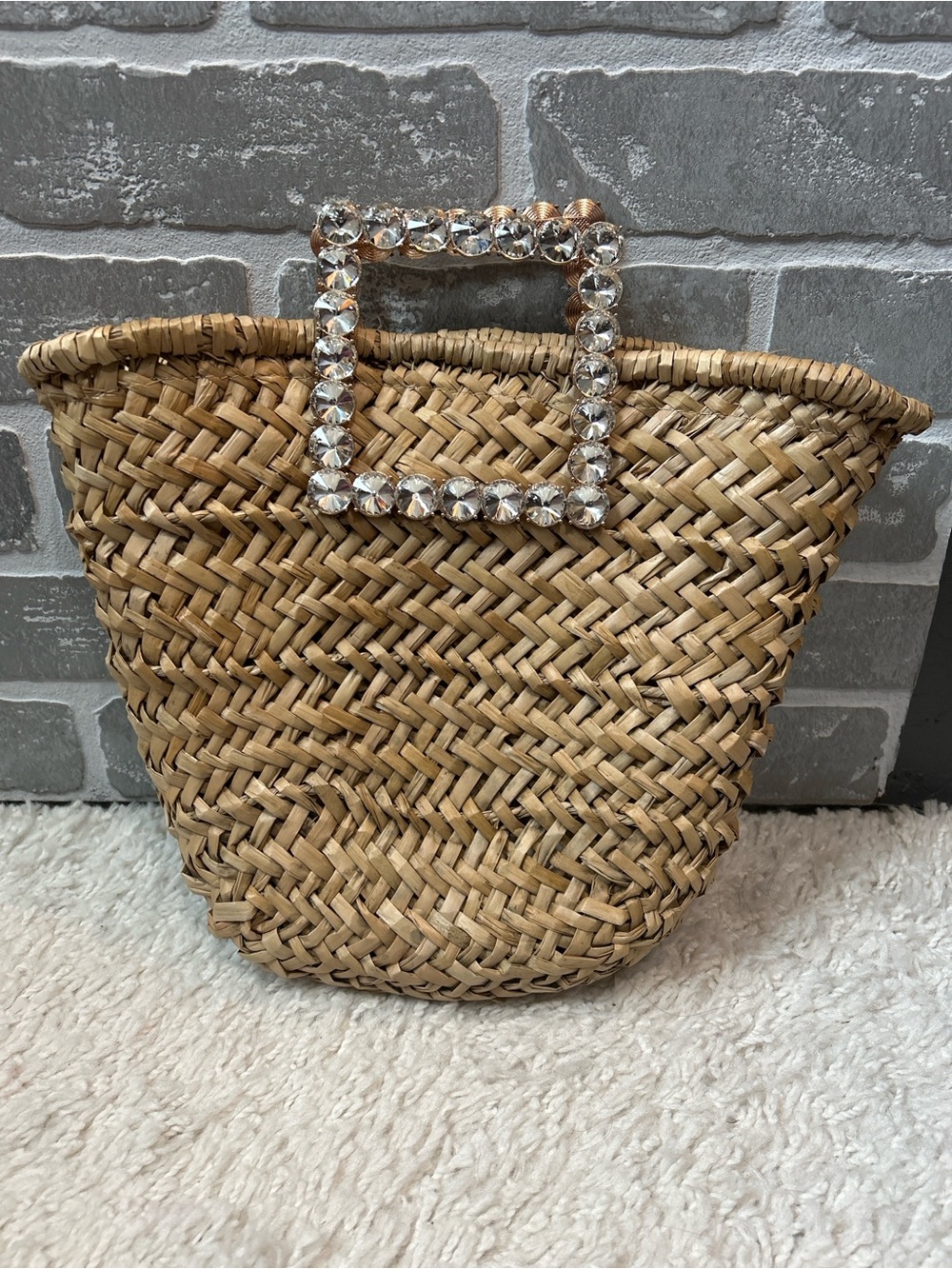 Urban Expressions Natural Straw Tote with Rhinestone Square Handle - Picture 2 of 8